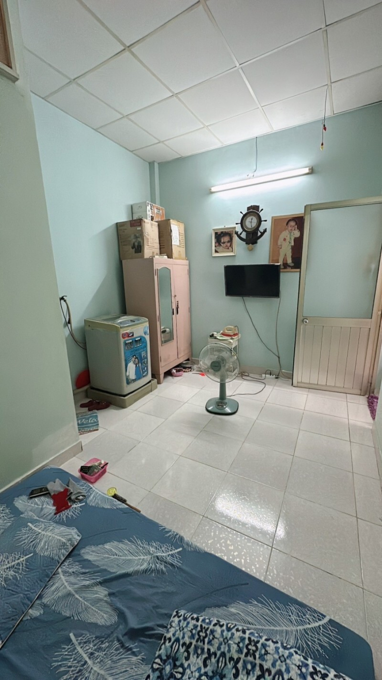 TRUNG TÂM P15 TÂN BÌNH, GẦN MẶT TIỀN, HẺM NGAY NHÀ 3M, GẦN 30M2, 2 TẦNG  2PN, HOÀN CÔNG ĐỦ, TẶNG