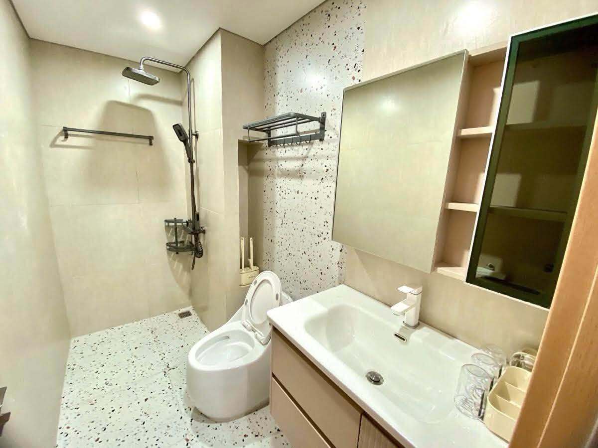 Bán nhà 5 tầng Ngô Thì Nhậm, Hà Đông, DT40m2, MT 4m, 12.9 tỷ
