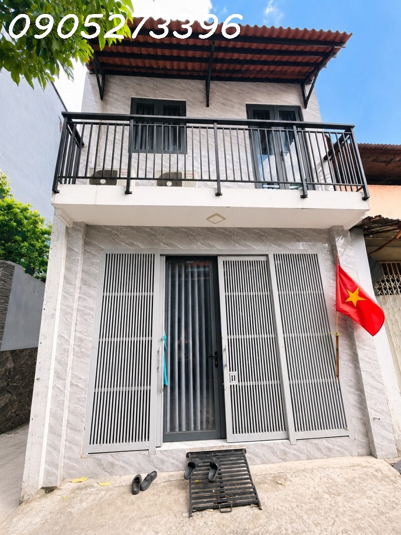 SIÊU PHẨM ÔTÔ ĐẬU CỬA GẦN NGÃ TƯ BẢY HIỀN, HÀNG XÓM KHU VIP BÀU CÁT, 23M2(4.6x5M) NHÀ 2 TẦNG, SỔ