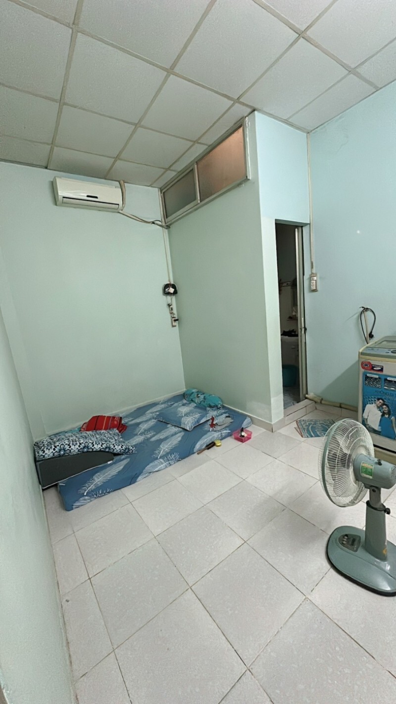 TRUNG TÂM P15 TÂN BÌNH, GẦN MẶT TIỀN, HẺM NGAY NHÀ 3M, GẦN 30M2, 2 TẦNG  2PN, HOÀN CÔNG ĐỦ, TẶNG