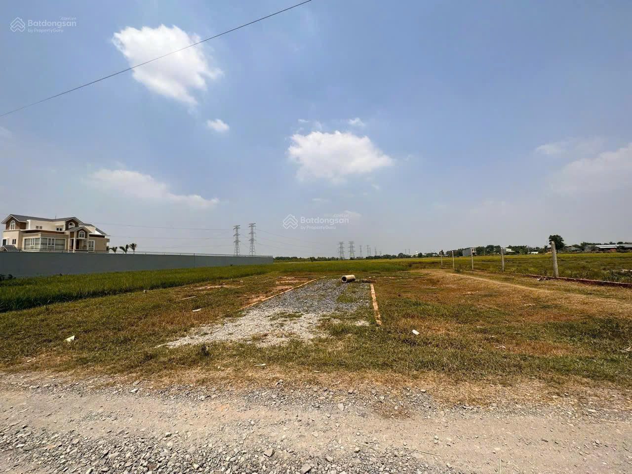 Đất xây Villa, ngay 1 sẹc nhựa Nguyễn Văn Dương, 2100m2, full thổ cư, giá chỉ 9,5tỷ, 4 SHR