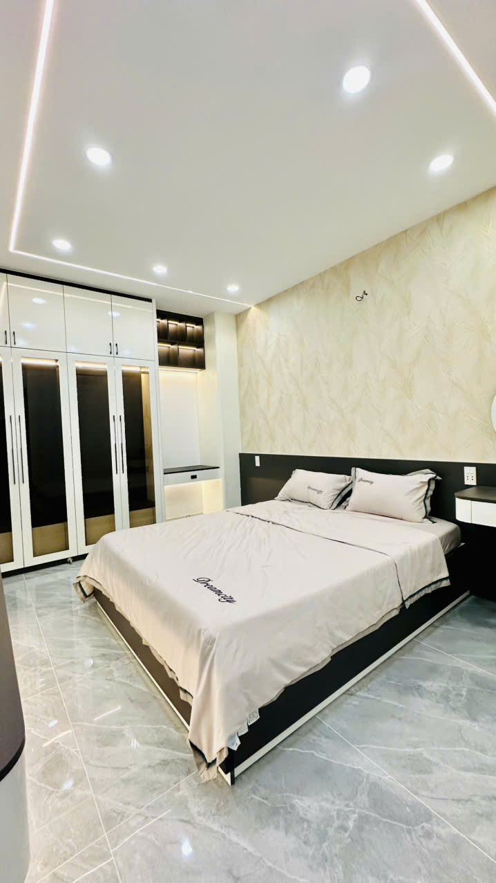 DIỆN TÍCH NGANG 5M HIẾM CÓ - THẠNH LỘC 37 Q12 - KHU VIP NHÀ LẦU ĐẸP