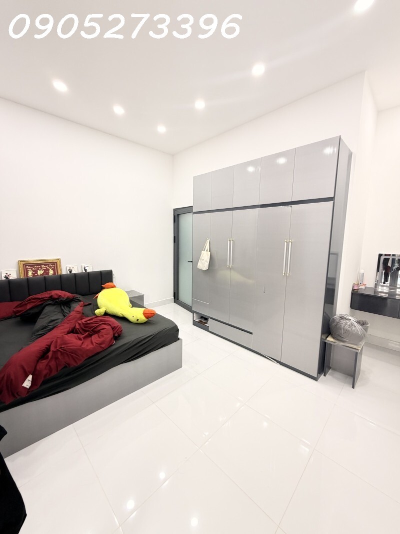 SIÊU PHẨM ÔTÔ ĐẬU CỬA GẦN NGÃ TƯ BẢY HIỀN, HÀNG XÓM KHU VIP BÀU CÁT, 23M2(4.6x5M) NHÀ 2 TẦNG, SỔ