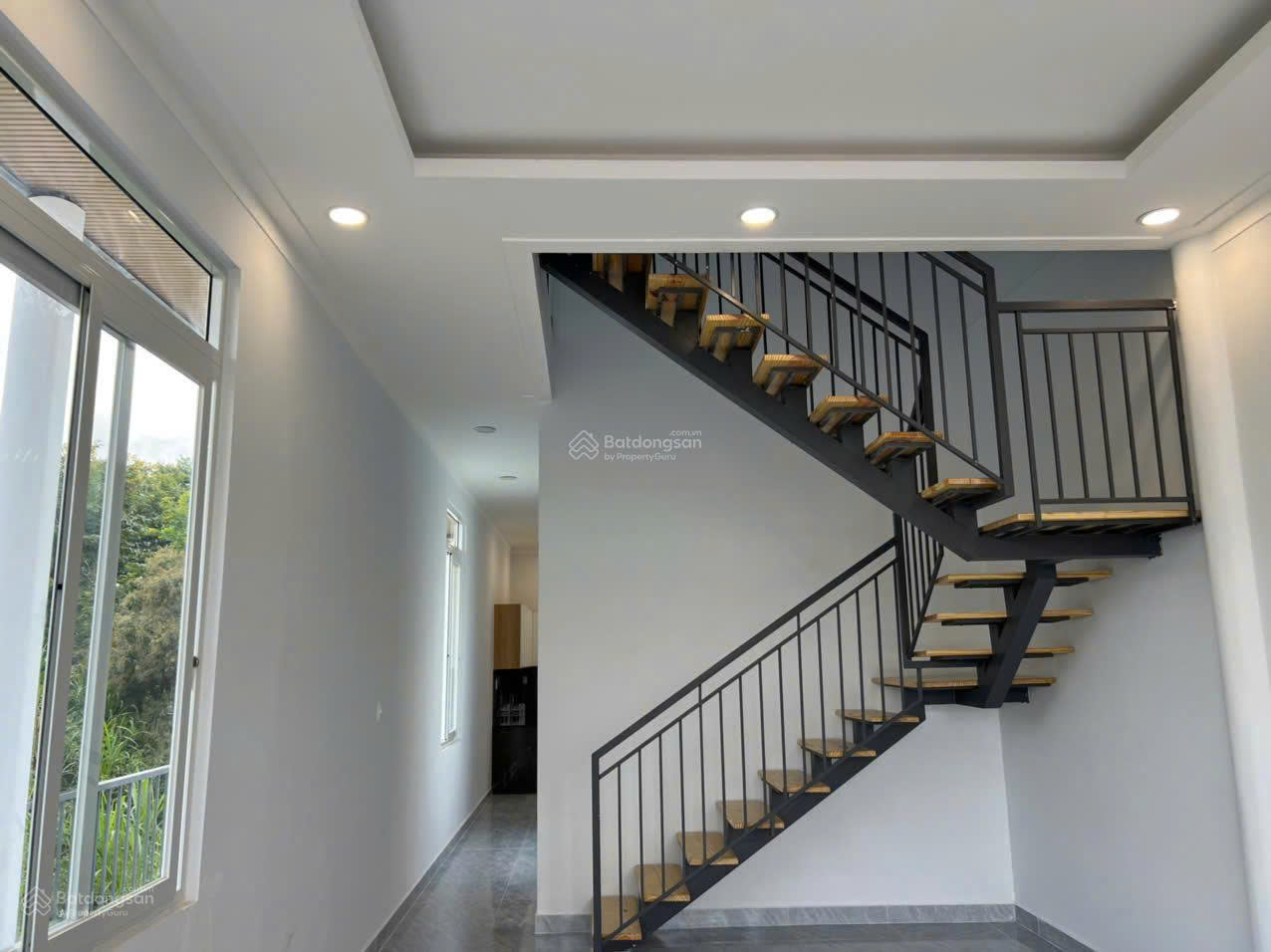 Nhà 2 tầng Lộc Thành thiết kế hiện đại