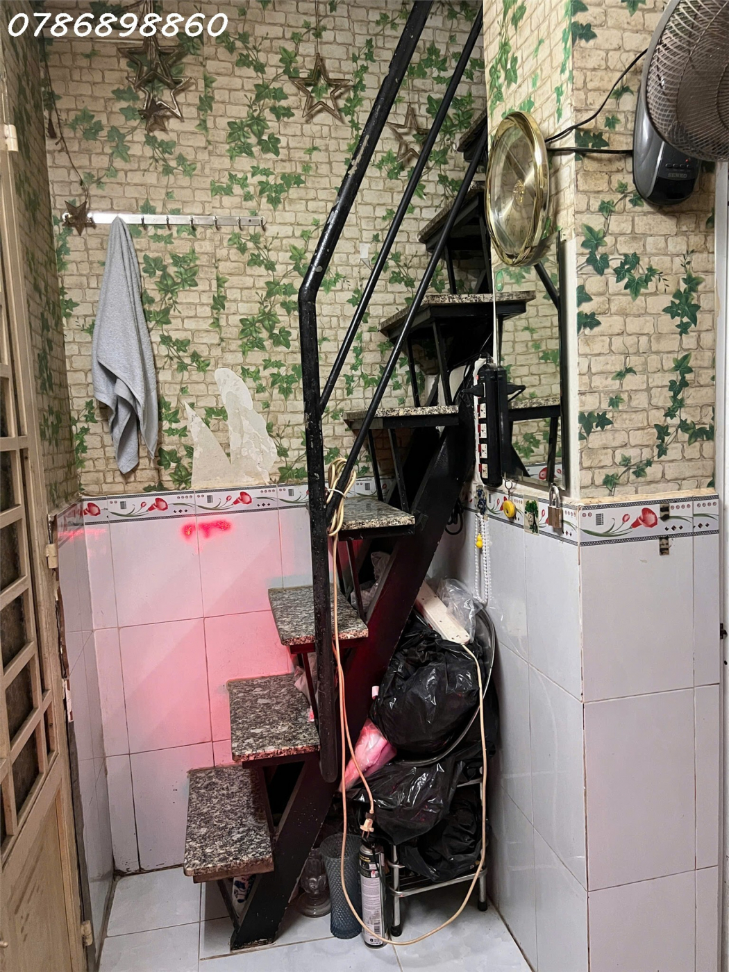 CHỈ 890 TRIỆU – CÓ NHÀ 4 TẦNG QUẬN 7 – HIẾM TRONG TẦM GIÁ