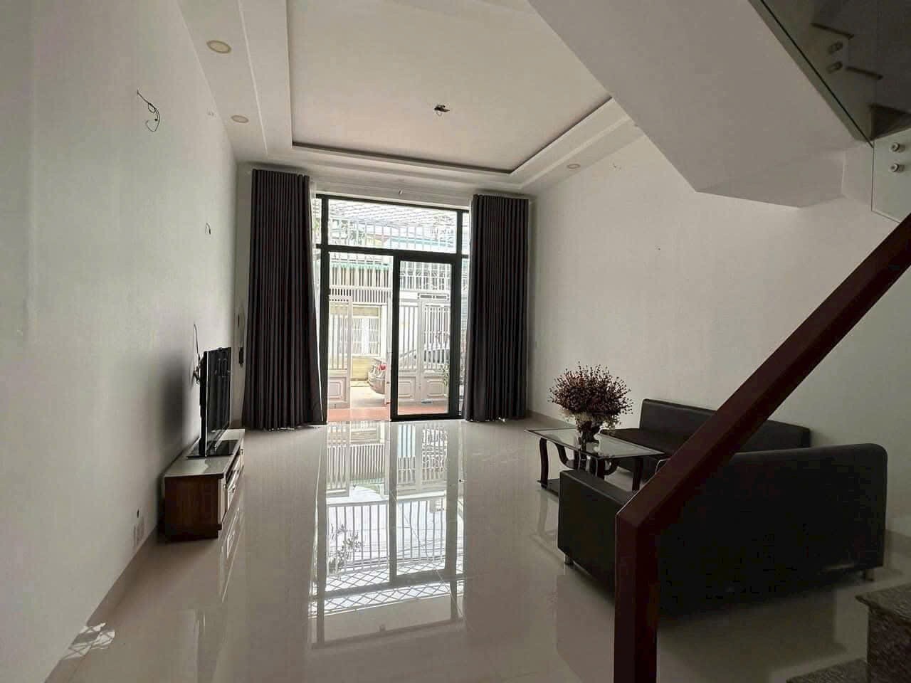 HOT HOT –CẦN BÁN NHÀ 3 TẦNG  MẶT TIỀN HẺM 102 NGUYỄN TẤT THÀNH, P.Tân An, TP.Buôn Ma Thuột,  Đắk