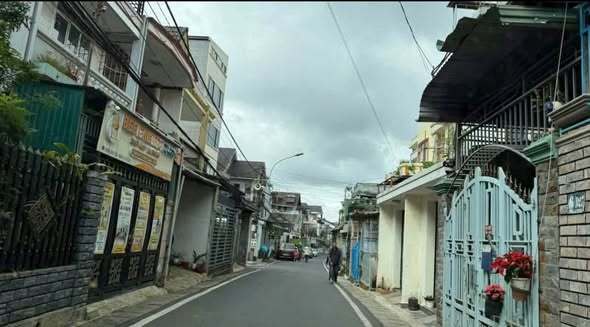 NHÀ MỚI 4 TẦNG – ĐƯỜNG MÊ LINH, P. LÂM VIÊN, ĐÀ LẠT