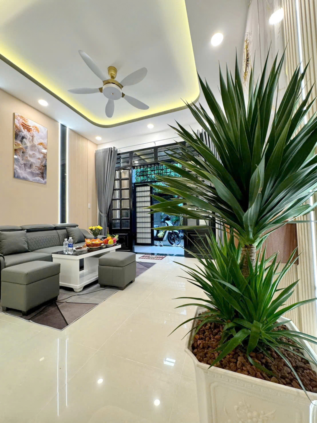 Nhà 4 tầng hẻm 3,5m đường Âu Dương Lân P. Chánh Hưng( P3Q8 cũ). Giá 7,5 tỷ TL