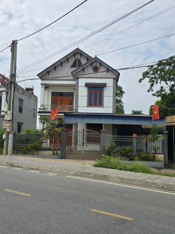 BÁN NHÀ 2 TẦNG 1 TUM TRÊN ĐẤT 220M² – MẶT TIỀN HƠN 10M