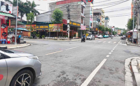 Đất kinh doanh trung tâm Lãm Làng - Nam Sơn, 95m2, mặt tiền 4,5m, giá 6,8 tỷ - Tiềm năng lớn