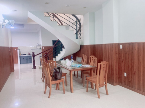 Bán nhà 105m2, 3 tầng, đường số 27 Hiệp Bình Chánh, Thủ Đức. TP HCM, SHR.  Giá 8.78 tỷ.